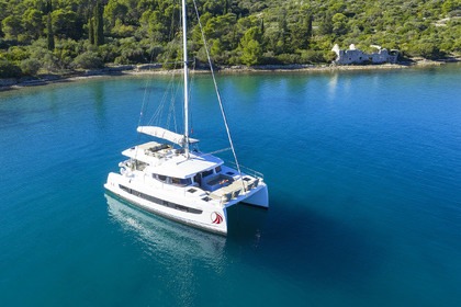 Hyra båt Katamaran Catana Group Bali 4.4 - 4 + 2 cab. Trogir