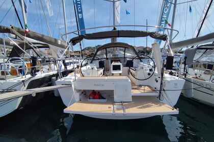 Miete Segelboot Dufour Dufour 412 Grand Large Porto Rotondo