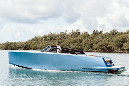 Charter Motorboat Van Dutch Yachts Van Dutch 32 Salò