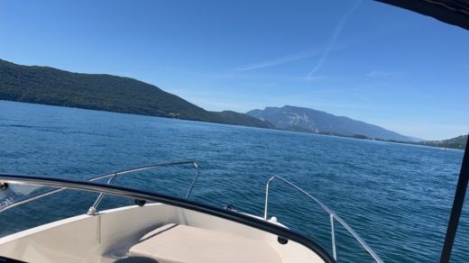 Aix-les-Bains Motorboat Brunzwick Quicksilver Activ 535 Open alt tag text