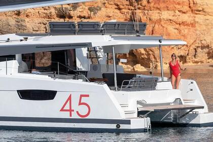Location Catamaran Fountaine Pajot Fountaine Pajot Elba 45 - 4 + 1 cab. Trogir
