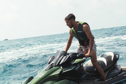 Charter Jet ski Kawasaki 310 LX Mallorca