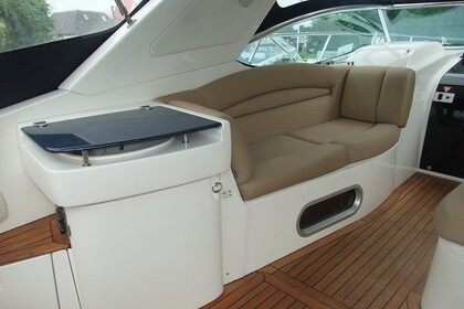 Rental Motorboat Sealine s38 Alimos