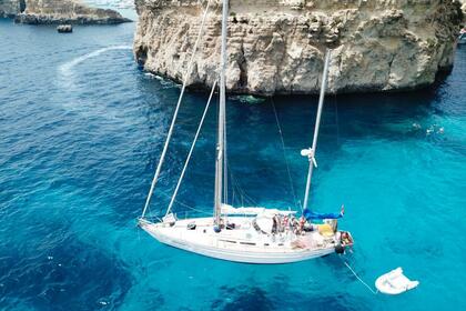 Charter Sailboat Classic Ketch CT47 Valletta
