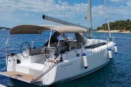 Rental Sailboat Jeanneau Sun Odyssey 380 Dubrovnik