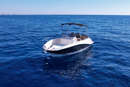 Rental Motorboat Quicksilver Activ 605 Open Carry-le-Rouet