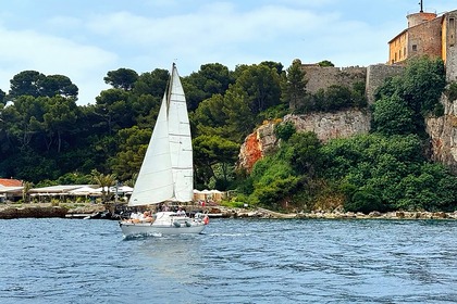 Charter Sailboat Jeanneau Sangria Cannes