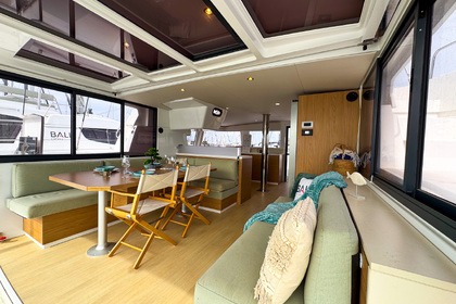 Noleggio Catamarano Catana Group Bali 4.4 - 4 + 1 cab. Slosella