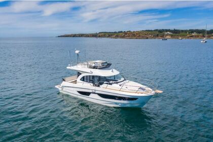 Rental Motorboat BENETEAU ANTARES 11 Cogolin