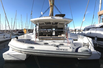 Rental Catamaran Catana Bali 4.2 - 4 + 1 cab. Vodice
