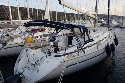 Charter Sailboat BAVARIA 41 Punat