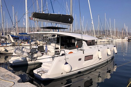 Rental Catamaran Lagoon Lagoon 42 Alimos