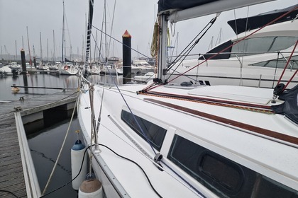 Alquiler Velero Jeanneau Sun Odyssey 32i 2008 Combarro