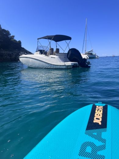 Port Mahon Motorboat Quicksilver 605 Open alt tag text