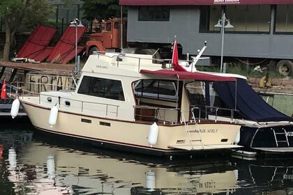 Verhuur Motorboot Özel Yapım Classic Istanboel