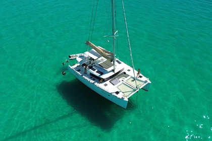Charter Catamaran Lagoon Lagoon 450f La Paz