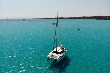 Verhuur Catamaran Aventura 34 Stintino