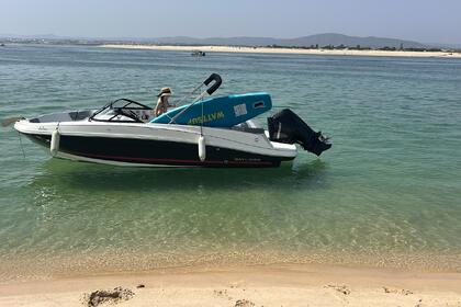 Charter Motorboat Bayliner Vr6 Faro