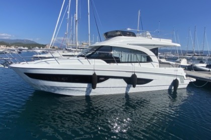 Rental Motor yacht Beneteau Antares 11 Ajaccio