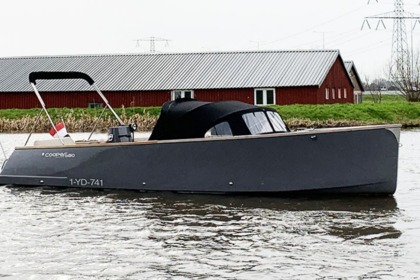 Rental Motorboat Cooper 680 Vinkeveen