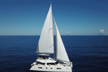 Location Catamaran Nautitech 46 Fly Capo d'Orlando