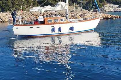 Charter Sailboat CANALETTI MOTOR SAILER Santo Stefano al Mare