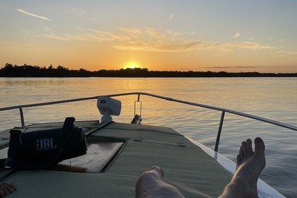 Location Bateau à moteur barco construido y botado en 1934 -sin datos del f Barco vintage Tigre