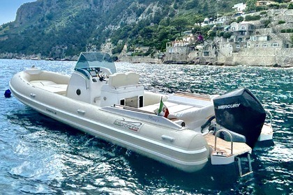 Noleggio Gommone ITALIAMARINE PORTOFINO 28 Sorrento