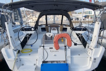 Charter Sailboat Dufour DUFOUR 37 Golfe Juan