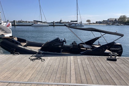 Location Semi-rigide Master Master 699 Lorient