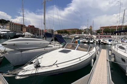 Verhuur Motorboot Scaglietti Bommerang Nice