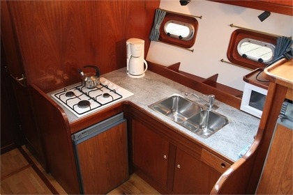 Verhuur Woonboot De Drait Tyvano 1340 Drachten