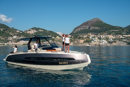 Aluguel Lancha INVICTUS GT 320 Positano