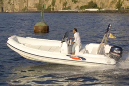 Noleggio Gommone italboats selva 680 Sorrento