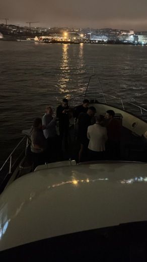 Lisboa Motor Yacht Spertini Alalunga alt tag text