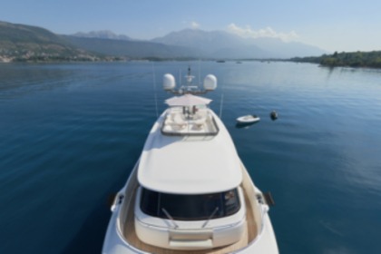 Hire Motor yacht Ferretti Custom line Naples