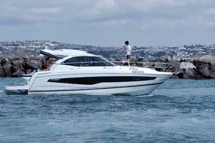Rental Motorboat Jeanneau Leader 36 Naples
