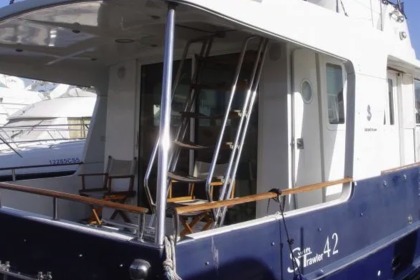 Aluguel Lancha Beneteau swift traveler 42 Porto