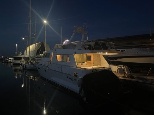 Province of Rimini Motor Yacht C. N. Liguri SPA Prototipo modello Ghibli 12V alt tag text