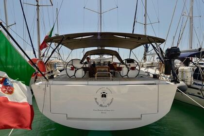 Rental Sailboat DUFOUR 520GL Cecina