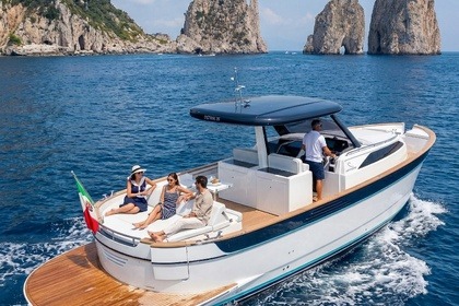 Rental Motorboat Apreamare Gozzo 35 Amalfi