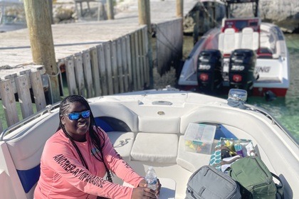 Hire Motorboat Hurricane Deck boat (4hrs $850) 2600 Nassau