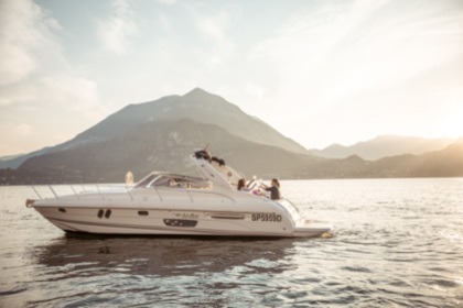 Verhuur Motorjacht Elegance and comfort yacht In Como Como