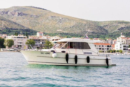 Verhuur Motorboot Acm Elite 31 Trogir