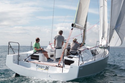 Location Voilier Pogo Structures POGO 36 QR La Trinité-sur-Mer