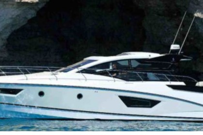 Noleggio Yacht Beneteau Gran Turismo 46 Napoli