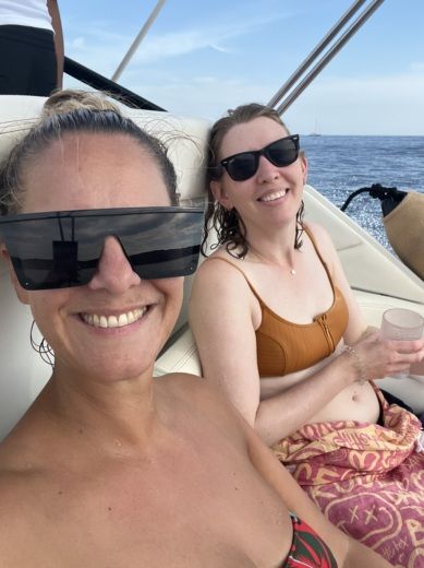 Νίκαια Motorboat Four Winns 248 Vista alt tag text