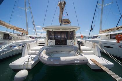 Rental Catamaran Catana Bali 4.3 - 4 + 2 cab. Saint-Mandrier-sur-Mer