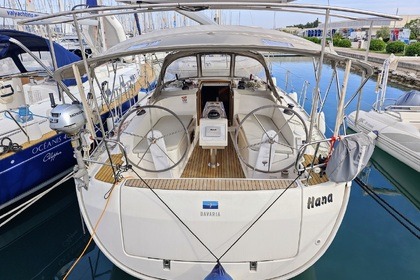Charter Sailboat Bavaria Yachtbau Bavaria Cruiser 37 - 3 cab. Sukošan