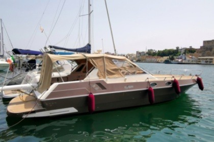 Charter Motorboat Ilver 35 Brindisi